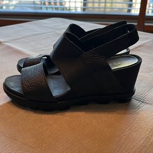 Sorel Joanie II Slingback Wedge Sandal Size 8